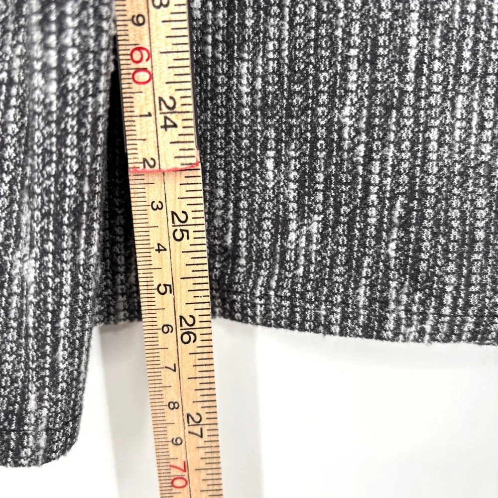 Lululemon Vinyasa Wrap Scarf Black White Space Dye Snap Button One Size O/S